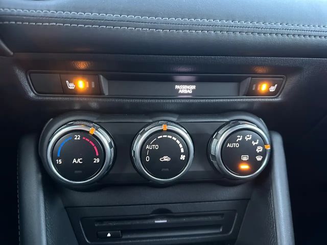 Mazda CX-3 Revolution