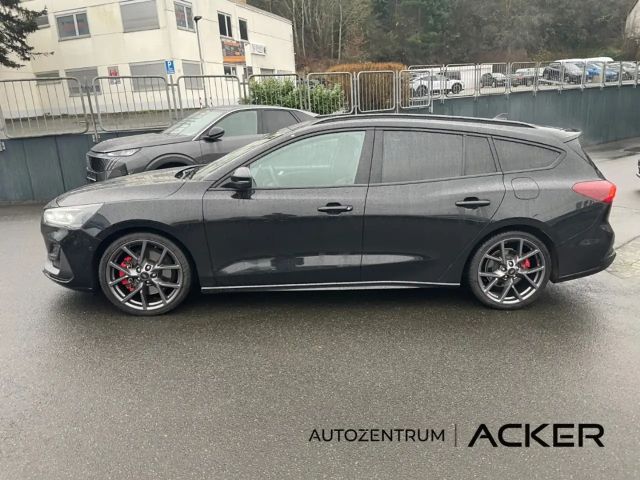 Ford Focus ST Line Wagon