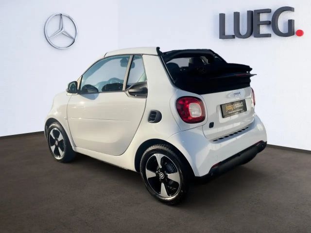 Smart EQ fortwo Cabrio Passion