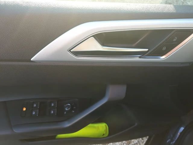 Volkswagen Taigo 1.0 TSI DSG