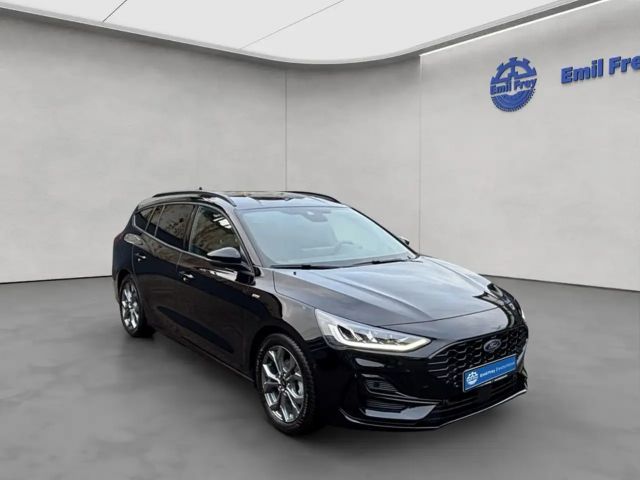 Ford Focus EcoBoost ST Line Wagon