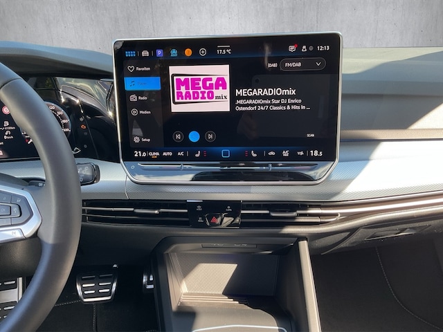 Volkswagen Golf 1.5 eTSI