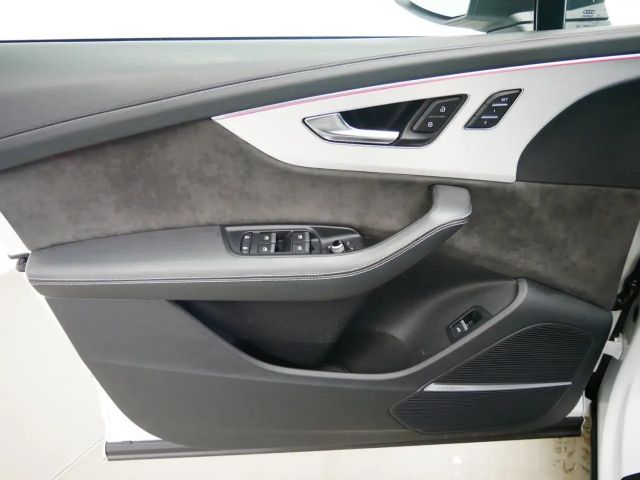 Audi SQ7 TFSI tiptr. MATRIX AHK PANO HEAD-UP Stadhzg.