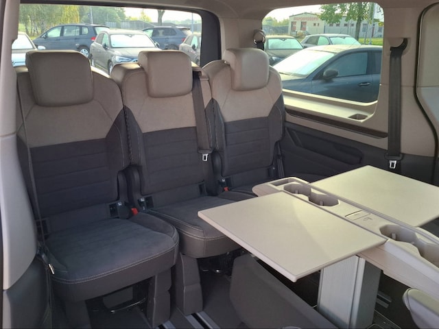 Volkswagen Multivan 2.0 TDI DSG Lang Style