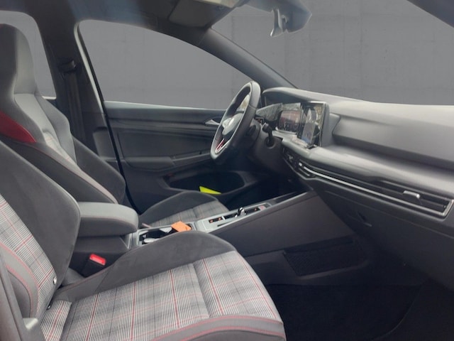 Volkswagen Golf DSG GTI Golf VIII Style