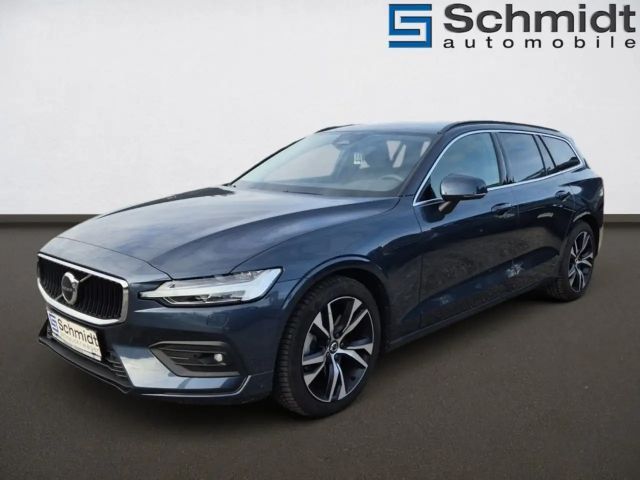 Volvo V60 Core Hybrid