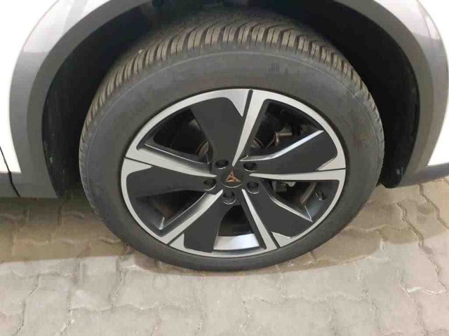 Cupra Formentor Formentor 1,5 TSI NAVI AHK SHZ