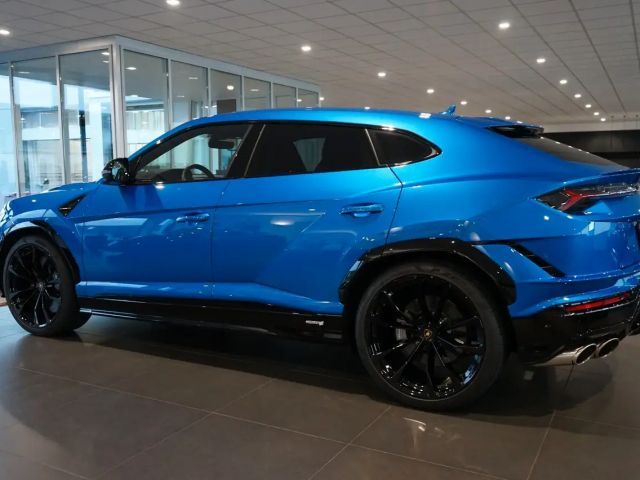 Lamborghini Urus S
