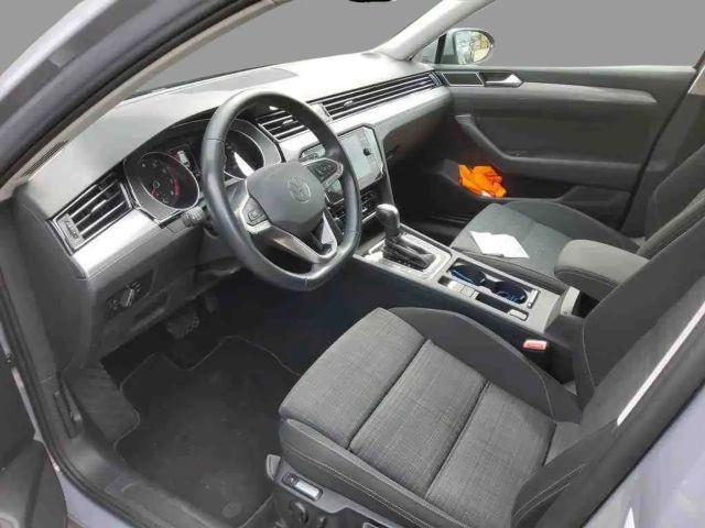 Volkswagen Passat 1.5 TSI Business Variant