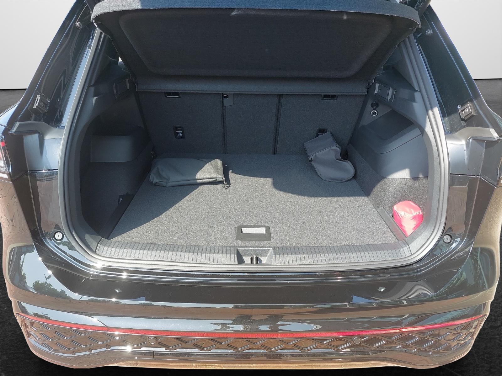 Volkswagen Tiguan 2.0 TDI DSG R-Line