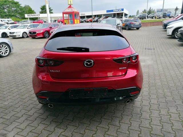 Mazda 3 Exclusive-line