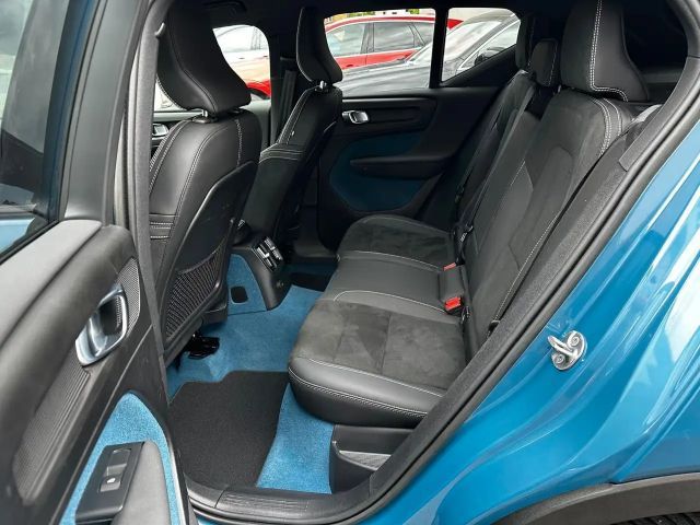 Volvo XC40 Plus T5