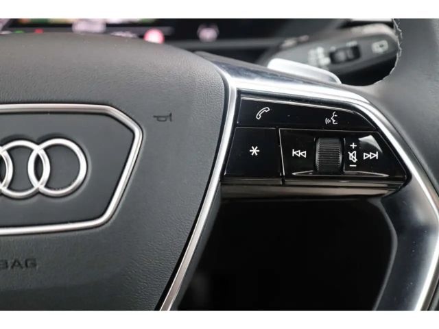 Audi Q8 e-tron 55 Quattro