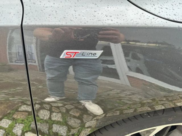 Ford Focus EcoBoost ST Line Wagon