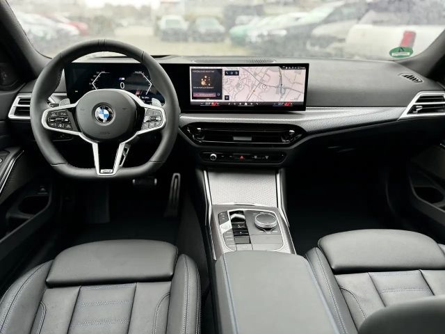 BMW 330 330d M-Sport Touring xDrive