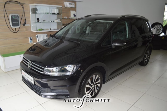 Volkswagen Touran 1.5 TSI DSG