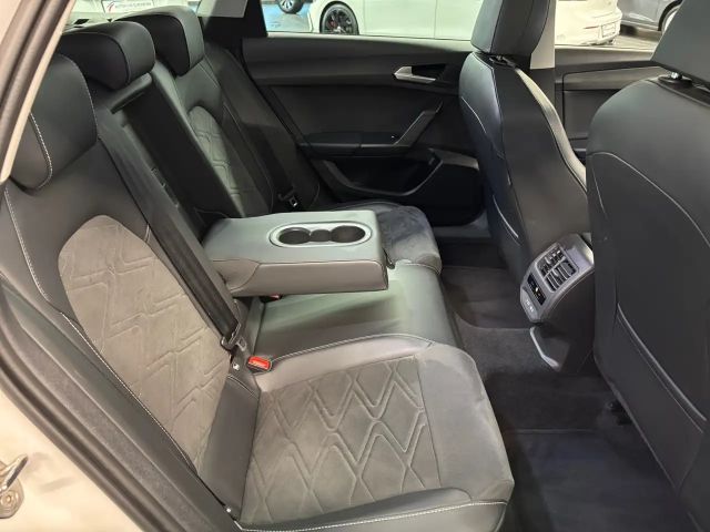 Seat Leon 2.0 TDI DSG Sportstourer Style