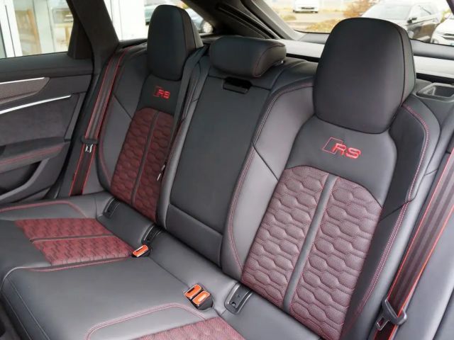 Audi RS6 Avant Performance