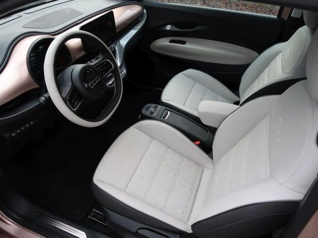 Fiat 500e 42 kWh La Prima