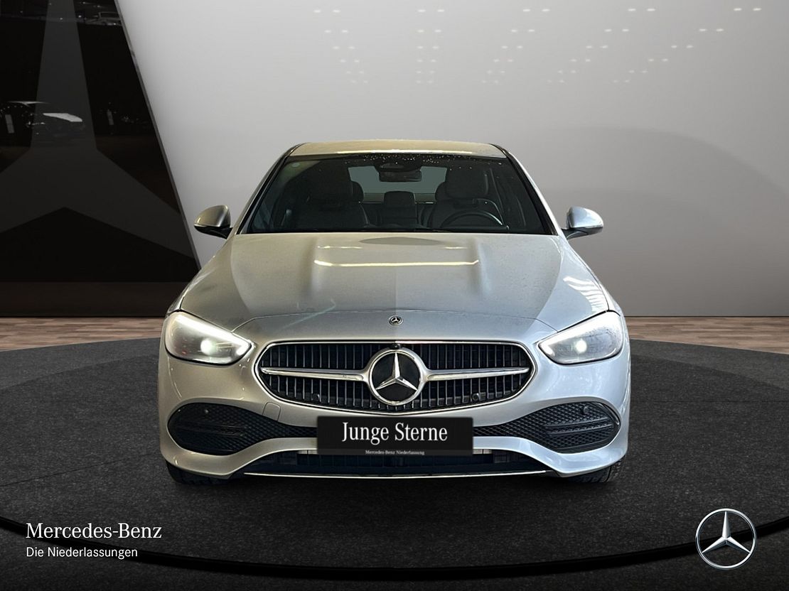 Mercedes-Benz C 180 AVANTGARDE Sedan