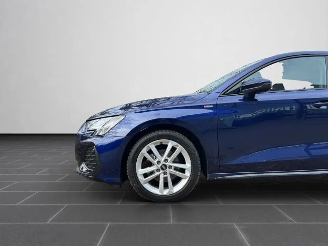 Audi A3 35 TFSI S-Line S-Tronic Sedan