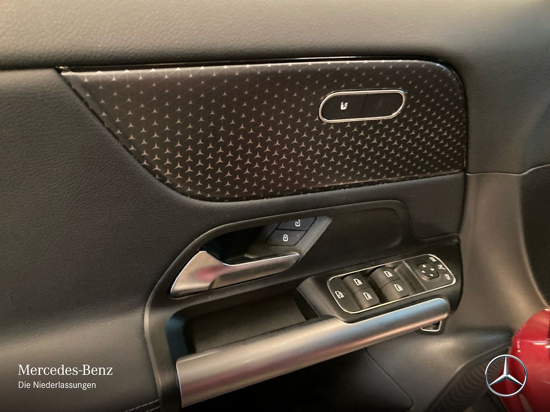 Mercedes-Benz GLA 250 4MATIC Progressive