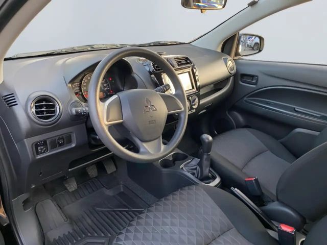 Mitsubishi Space Star Star