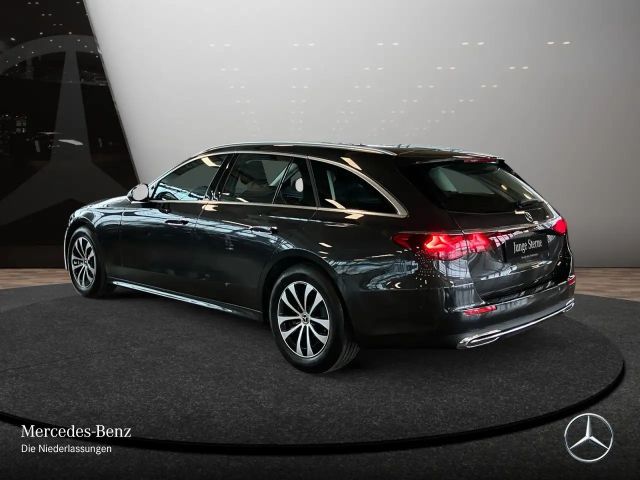 Mercedes-Benz E 200 AVANTGARDE Estate