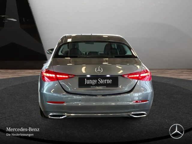 Mercedes-Benz C 180 AVANTGARDE Sedan