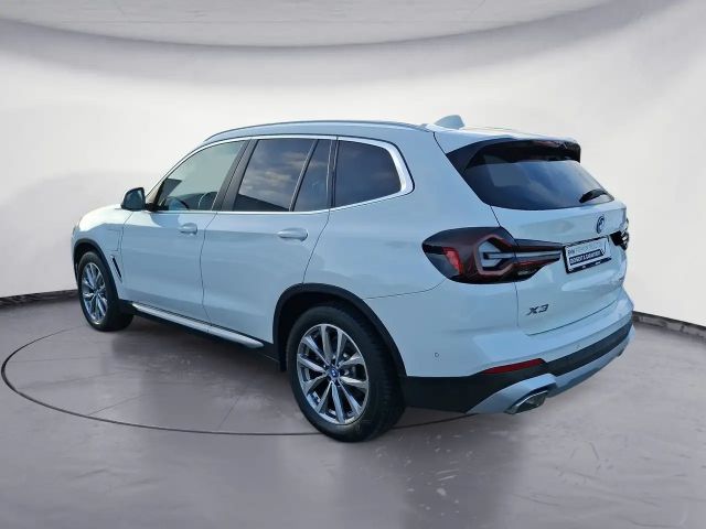 BMW X3 xDrive30e