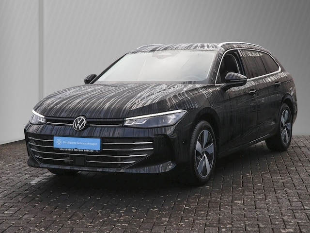 Volkswagen Passat 1.5 eTSI Business DSG Variant
