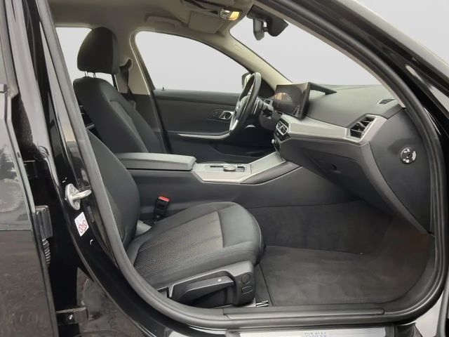 BMW 320 320d Touring xDrive