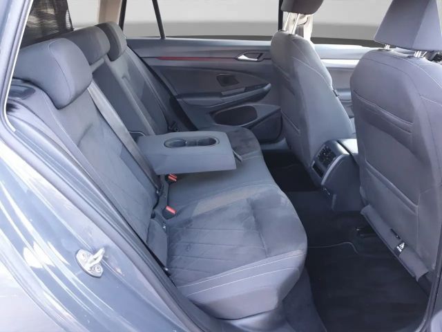 Volkswagen Golf 2.0 TDI DSG Life Variant