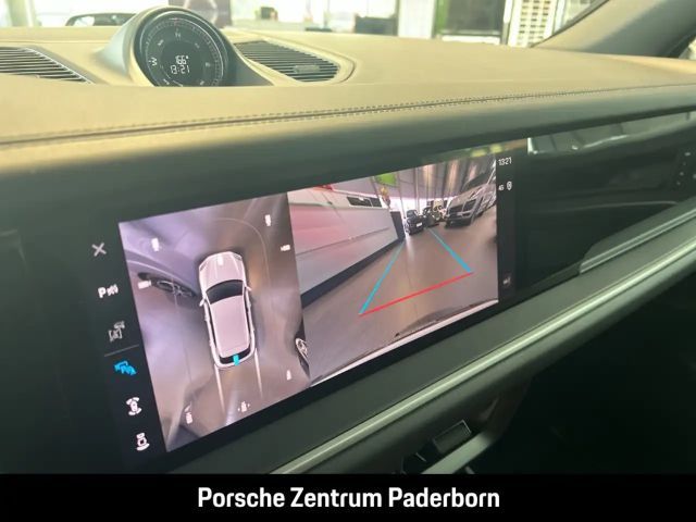 Porsche Cayenne Sportabgasanlage Panorama LED-Matrix