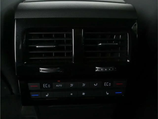 Volkswagen Touareg 3.0 V6 TDI R-Line