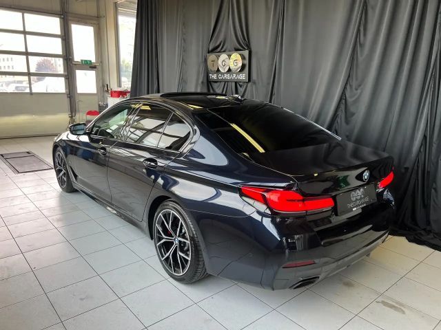 BMW 530 530d M-Sport Sedan