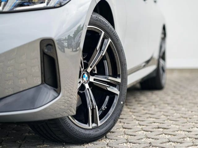 BMW 320 320d M-Sport Touring xDrive