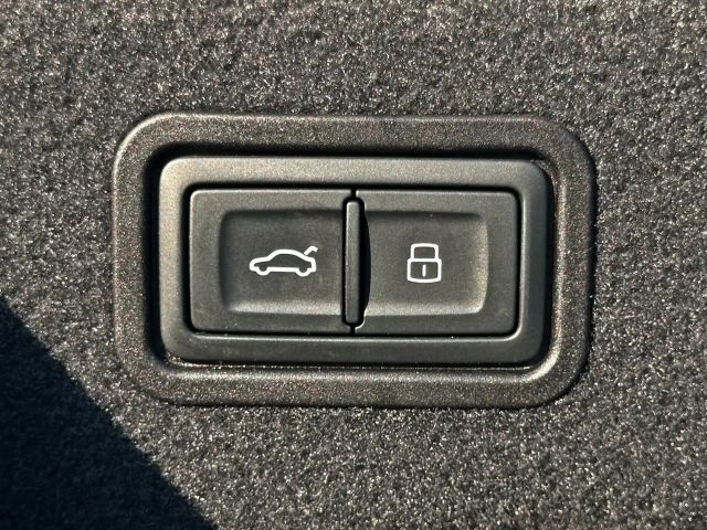 Audi A8 60 TFSI Quattro S-Line