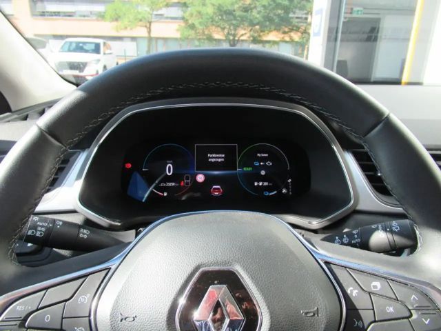 Renault Captur E-Tech Intens