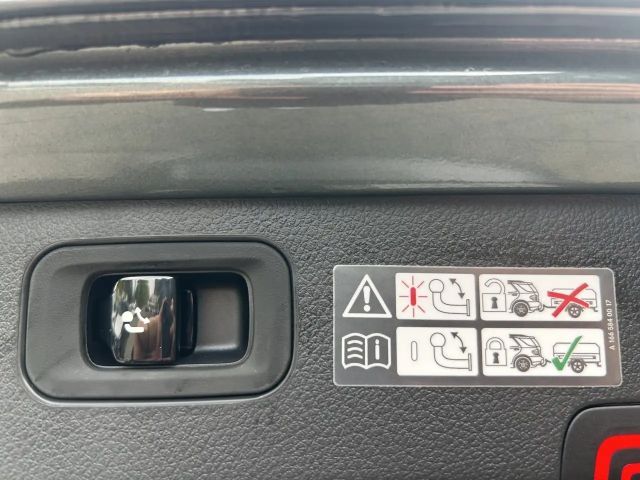 Mercedes-Benz C 220 AMG Line C 220 d Estate