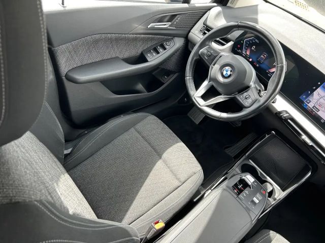 BMW 220 220i Active Tourer