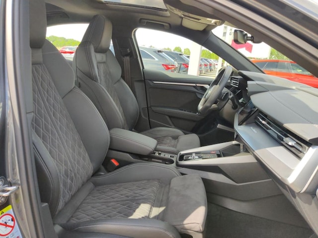 Audi S3 Quattro S-Tronic Sedan