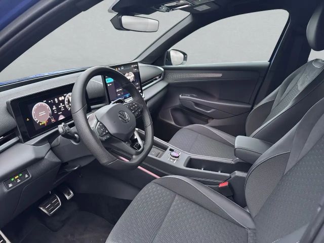 Volkswagen T-Roc 1.5 eTSI DSG R-Line