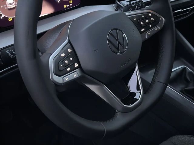 Volkswagen Golf 1.5 TSI