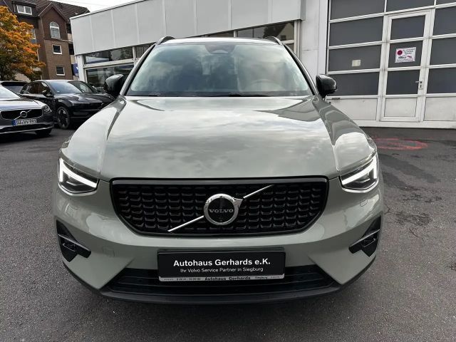 Volvo XC40 Dark Plus