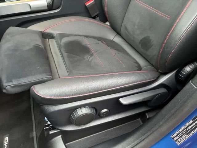 Mercedes-Benz GLB 200 AMG Line GLB 200 d Guard