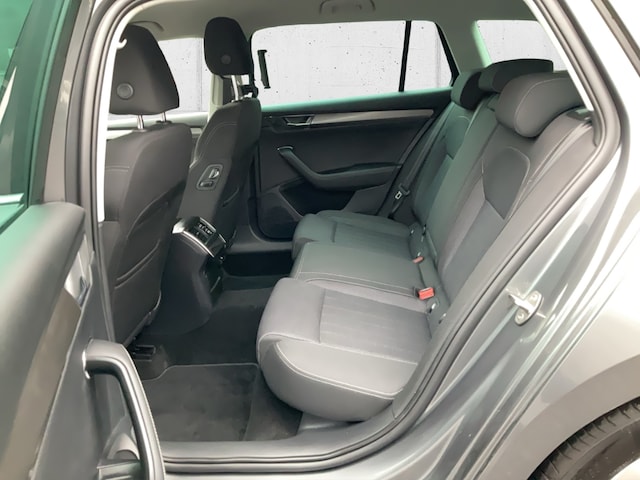 Skoda Superb 1.5 TSI Combi Style Style