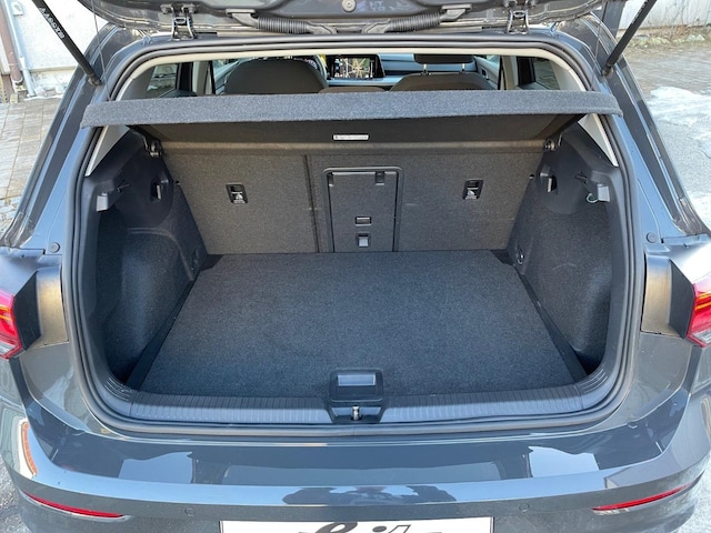 Volkswagen Golf 1.5 eTSI Golf VIII