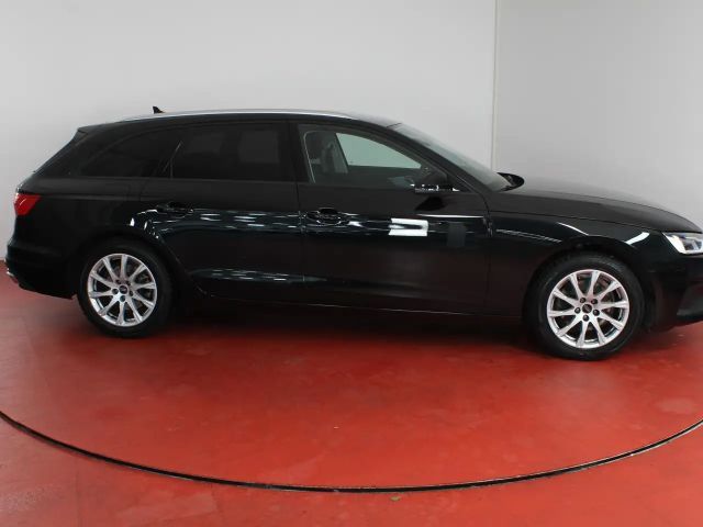 Audi A4 35 TDI S-Tronic