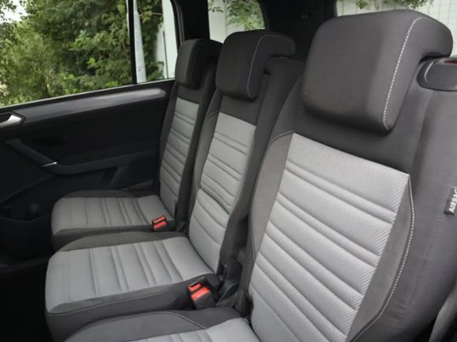 Volkswagen Touran 1.5 TSI DSG Highline R-Line